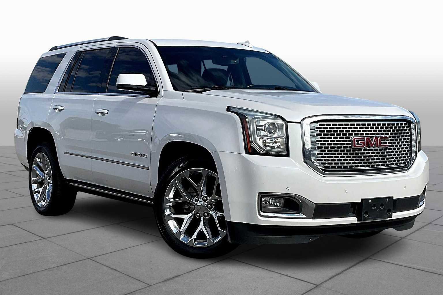 Used 2016 GMC Yukon Denali w/ Open Road Package image 3