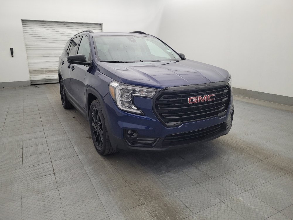 Used 2023 GMC Terrain SLT w/ Tech Package image 13
