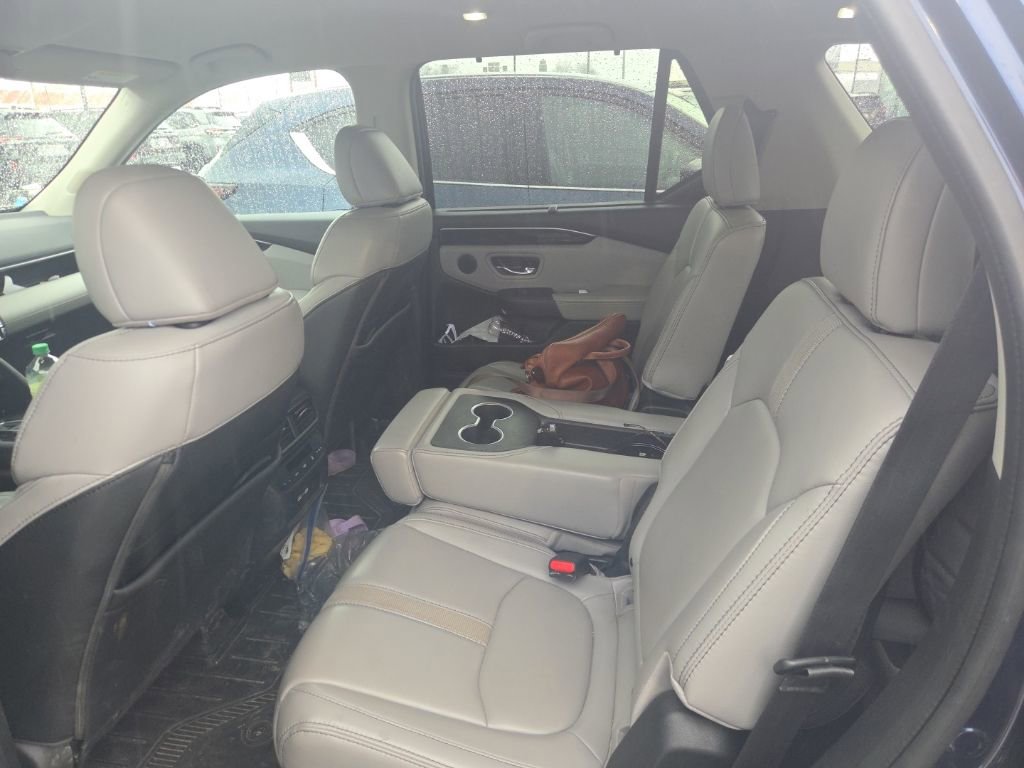 Used 2023 Honda Pilot EX-L image 5