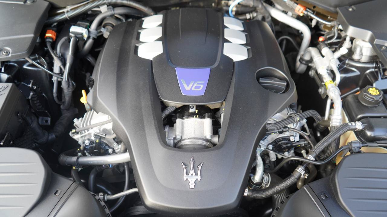 Used 2023 Maserati Levante Modena AWD/4WD image 88