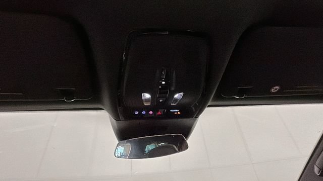 Used 2024 Cadillac Lyriq Tech RWD image 26