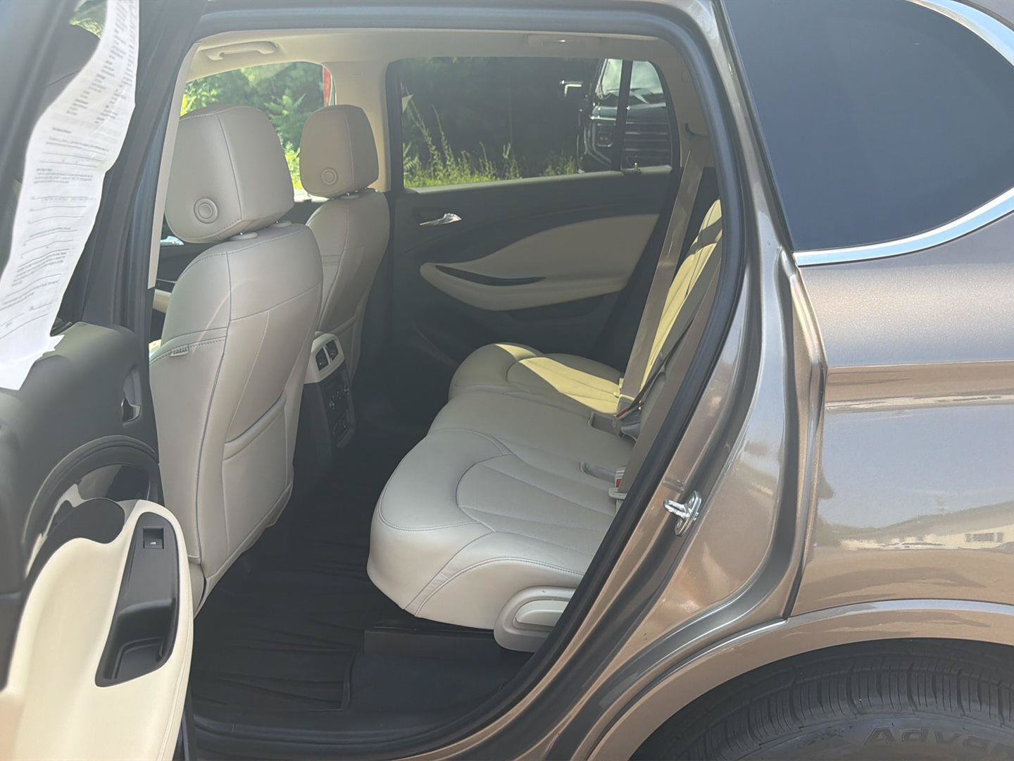 Certified 2018 Buick Envision Essence AWD/4WD image 37