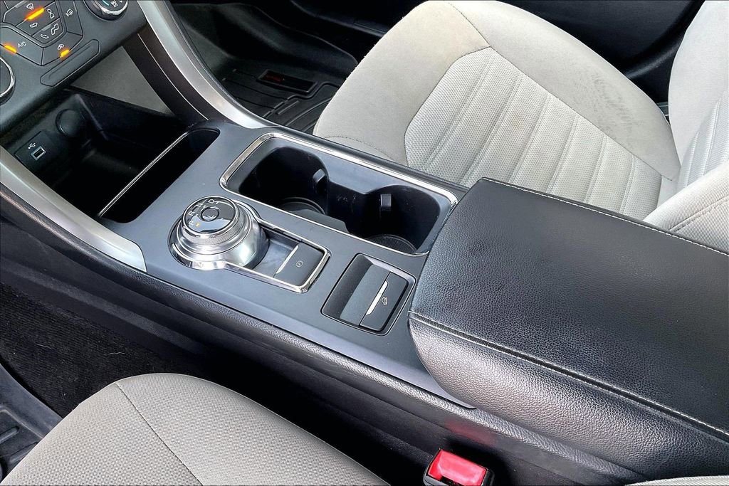 Used 2020 Ford Fusion S image 16