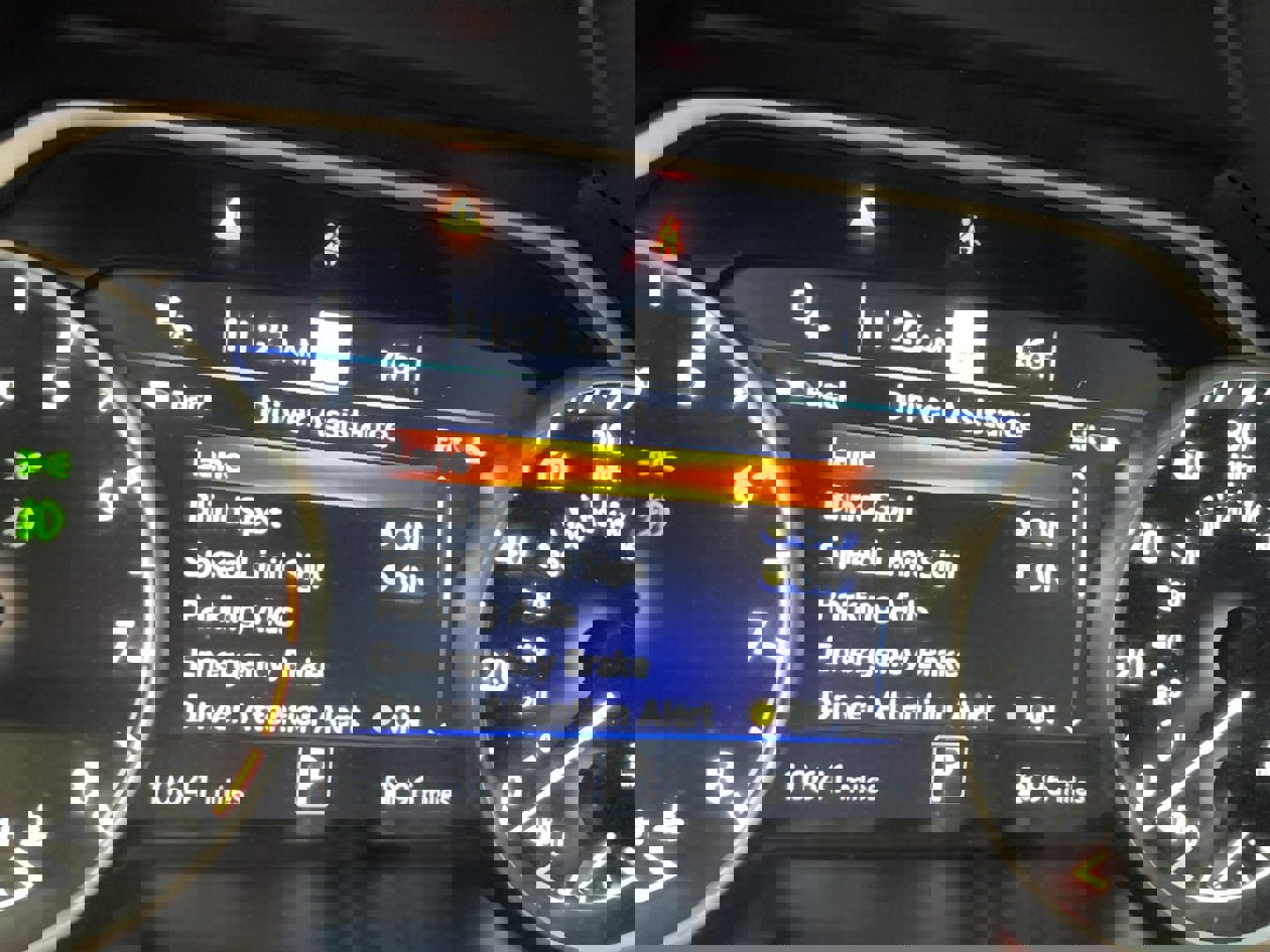 Used 2024 Nissan Murano SL image 16