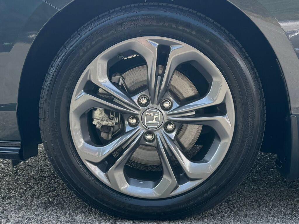 Used 2023 Honda Accord EX-L image 9