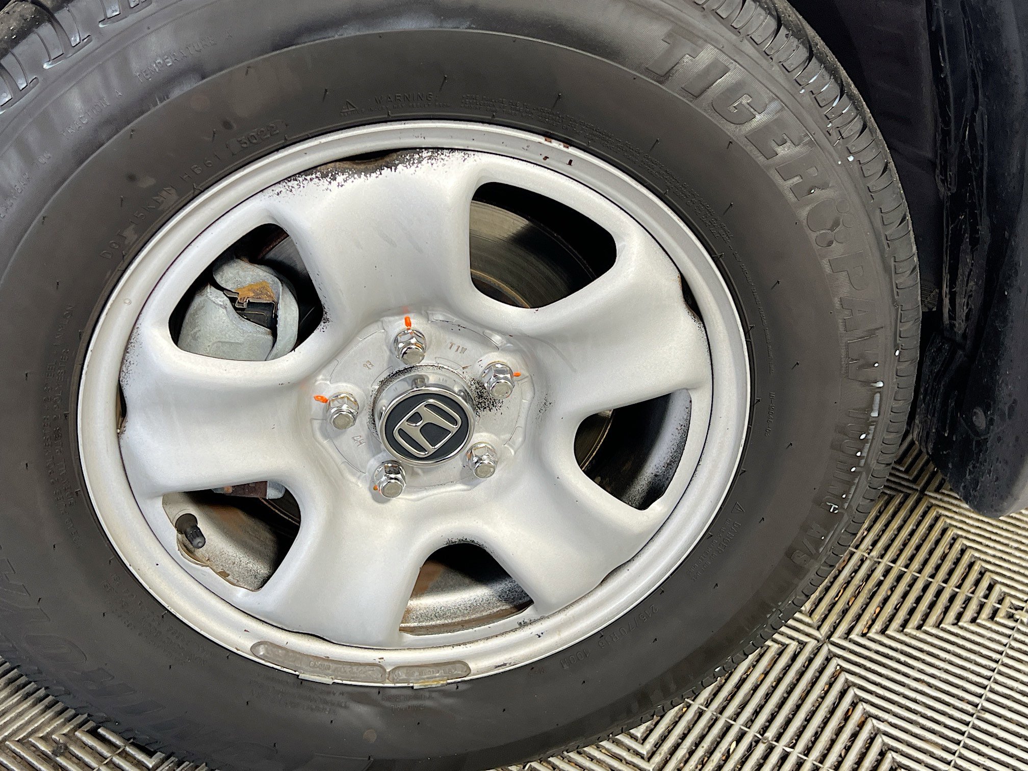 Used 2015 Honda CR-V LX image 14