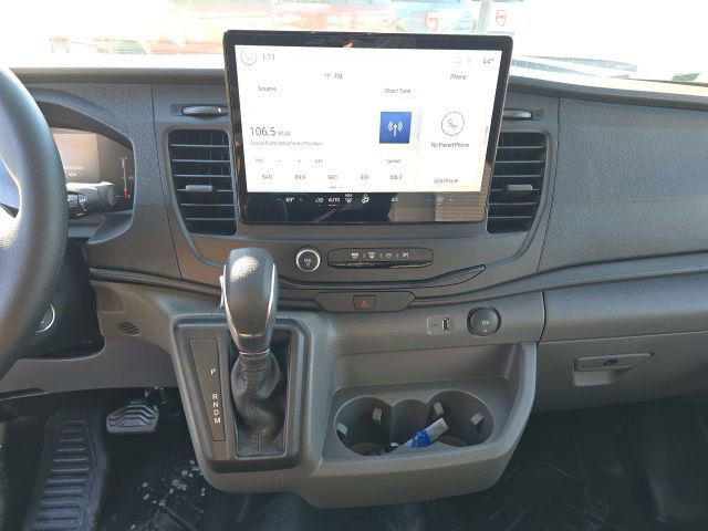 New 2026 Ford Transit 250 148 Medium Roof w/ Load Area Protection Package RWD image 19
