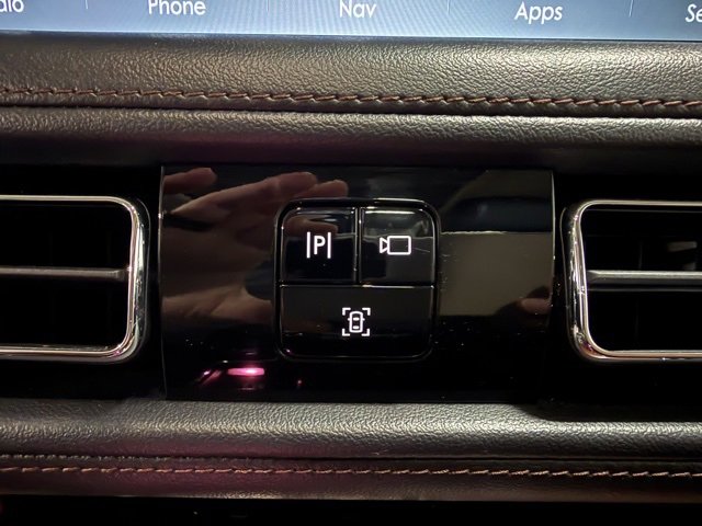 Used 2023 Lincoln Aviator Reserve image 21