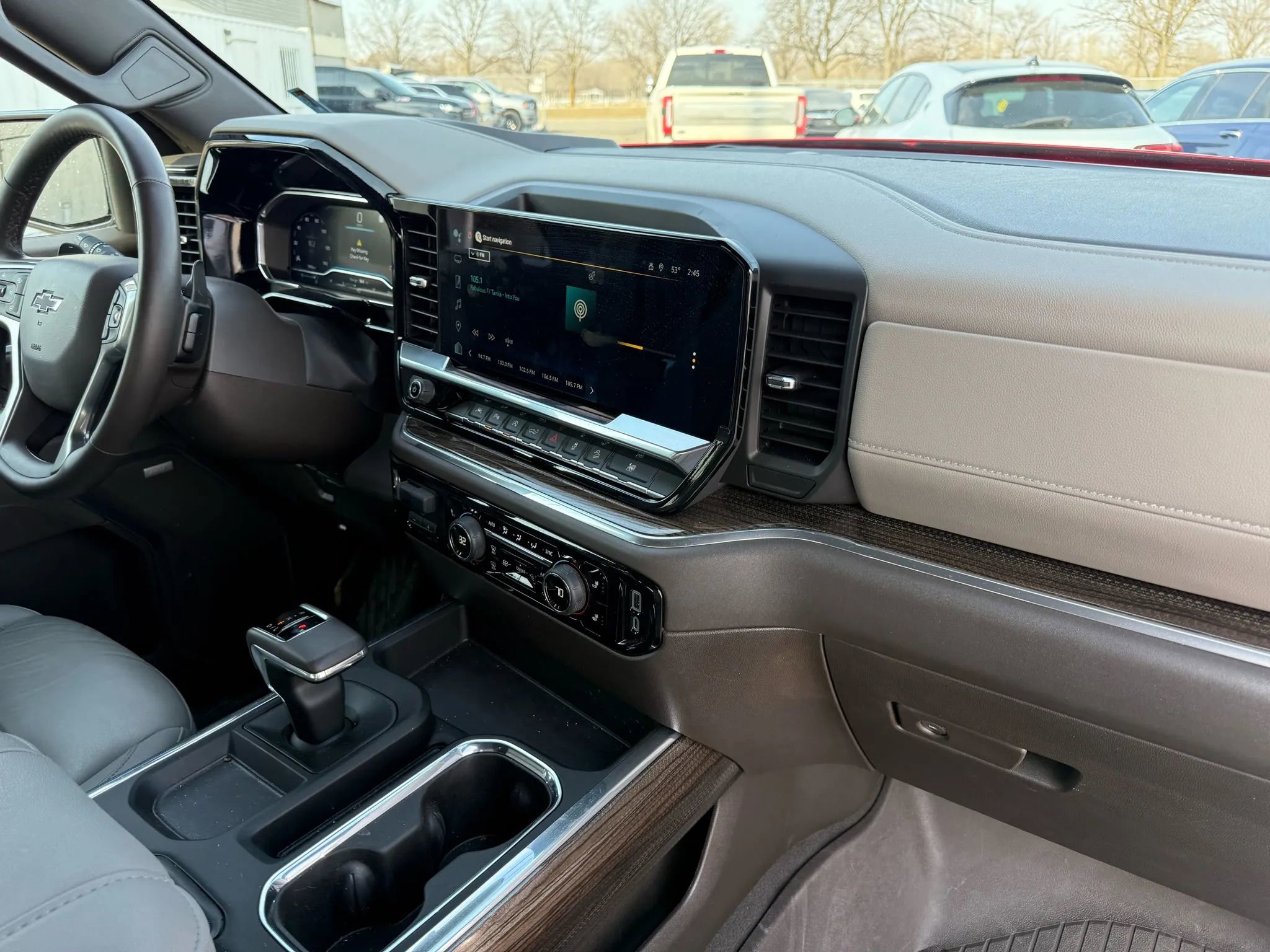 Used 2025 Chevrolet Silverado 1500 RST image 66