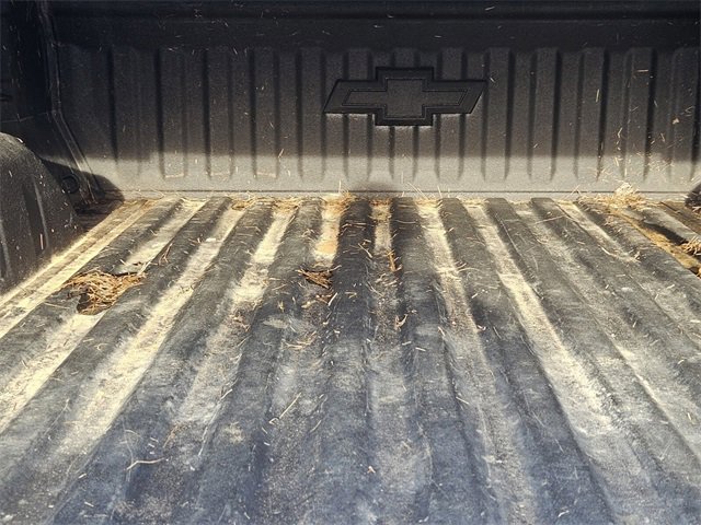 Used 2021 Chevrolet Silverado 1500 LT Trail Boss w/ Bed Protection Package image 7