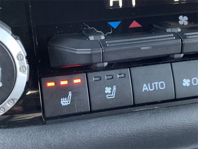 Used 2023 Toyota Sequoia Platinum image 28