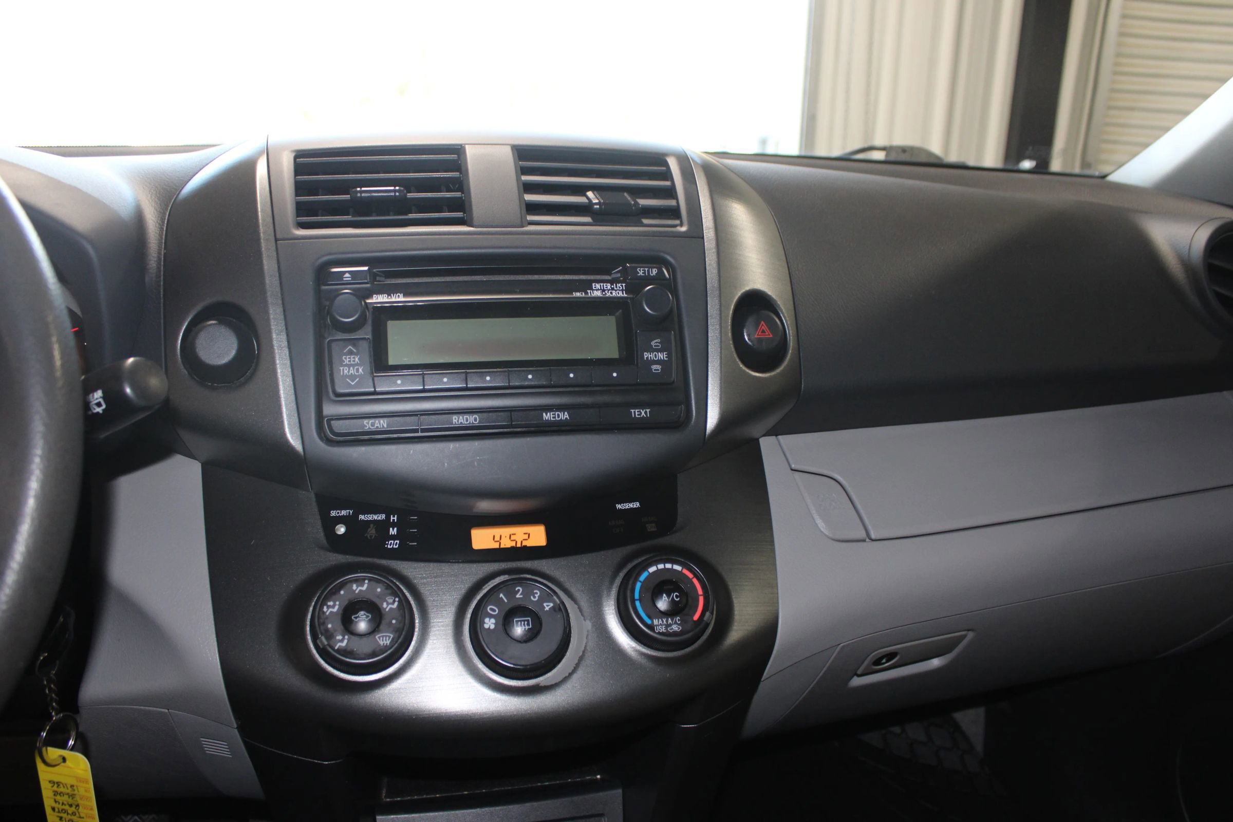 Used 2012 Toyota RAV4 FWD w/ Value Pkg image 14
