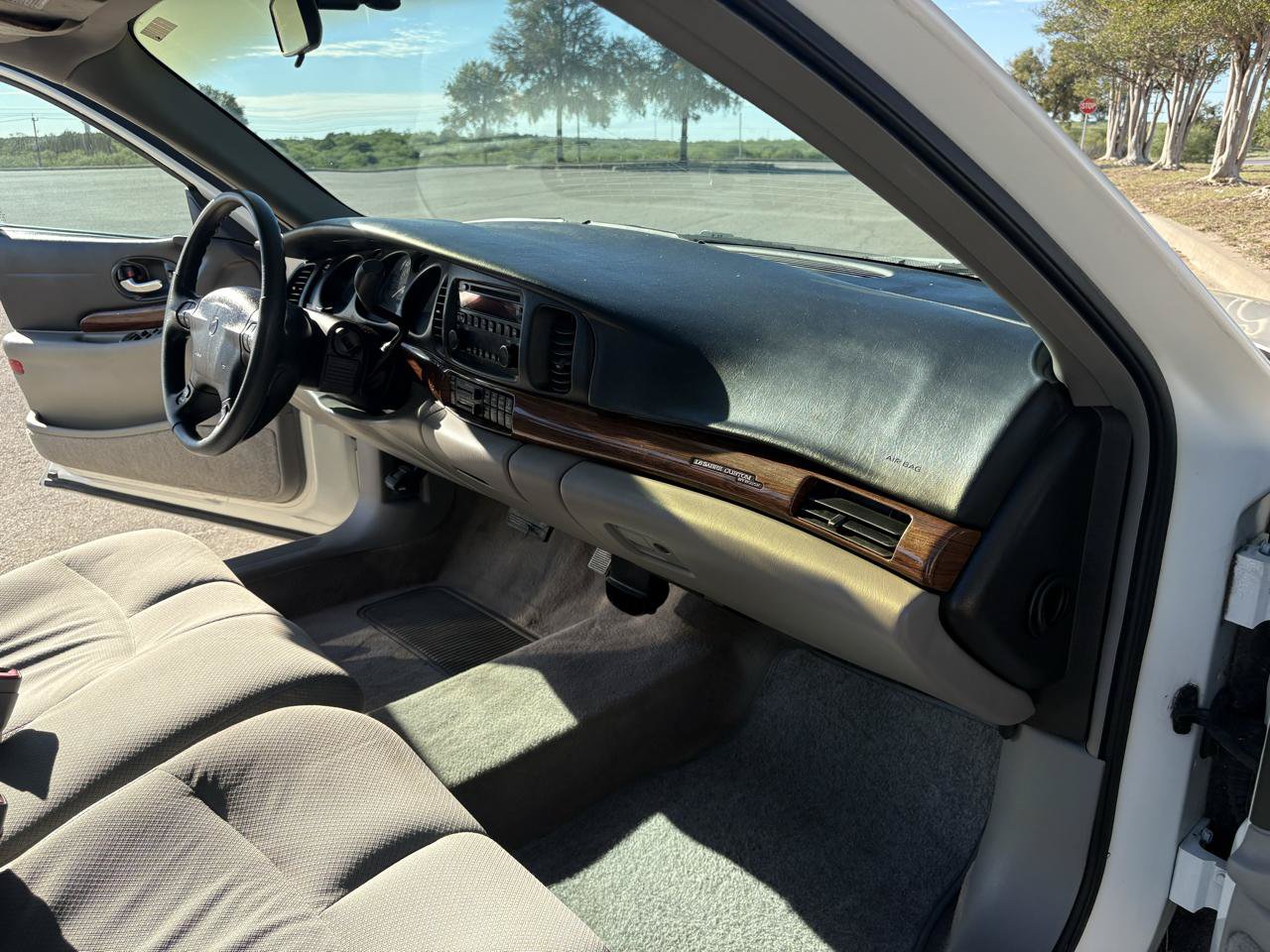 Used 2004 Buick Le Sabre Custom FWD image 42