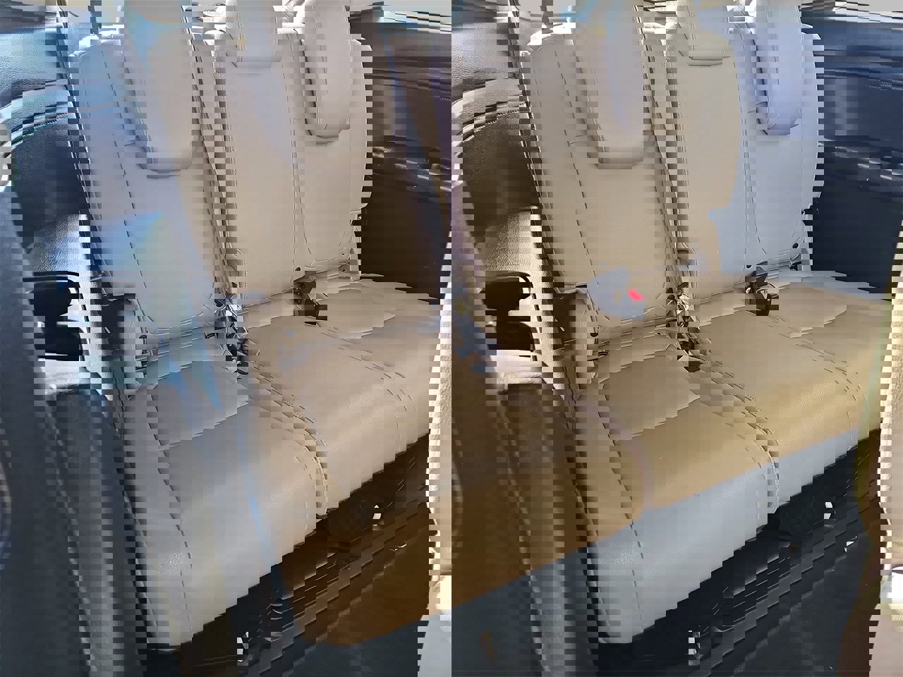 Used 2018 Honda Odyssey EX-L image 12