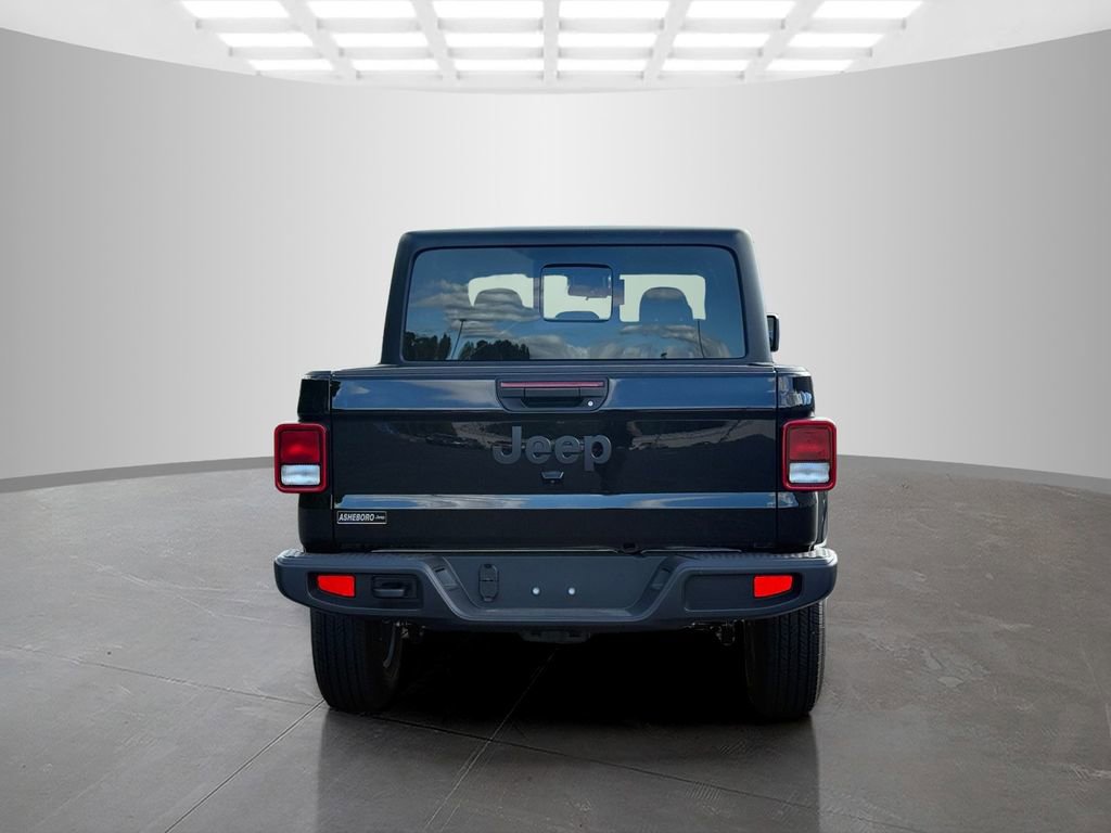 New 2025 Jeep Gladiator Sport image 6