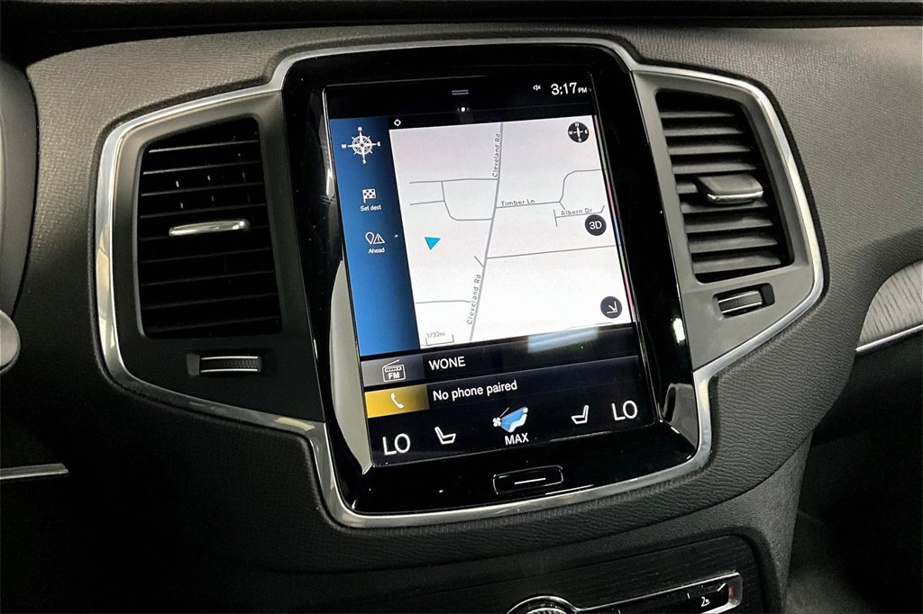Used 2020 Volvo XC90 T6 Momentum image 9