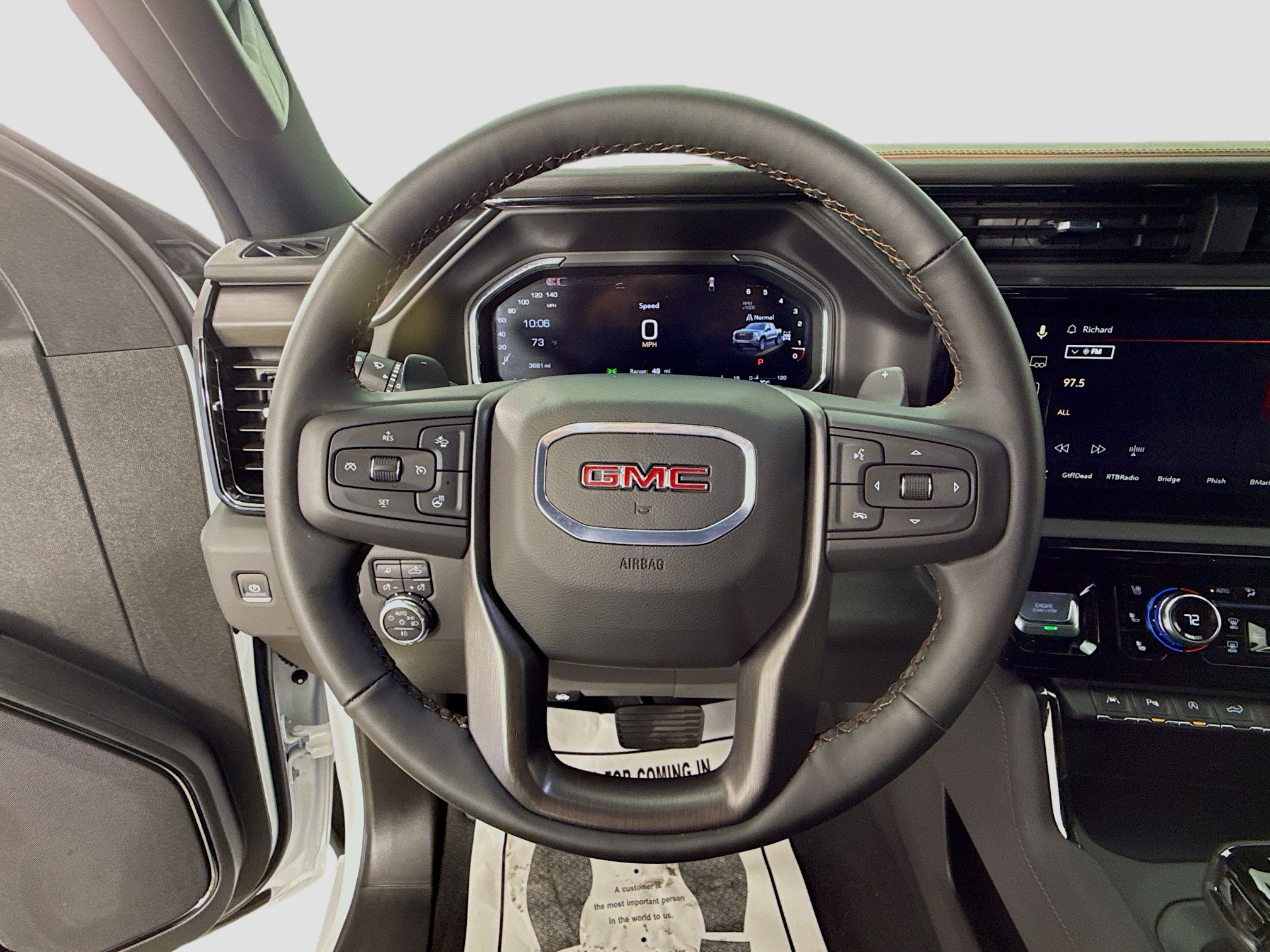 Used 2026 GMC Sierra 1500 AT4 w/ AT4 Premium Package AWD/4WD image 11