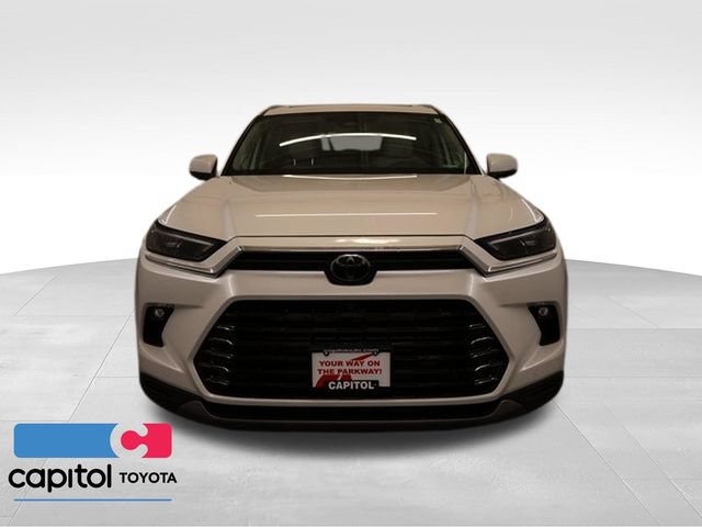 Certified 2025 Toyota Grand Highlander AWD image 7