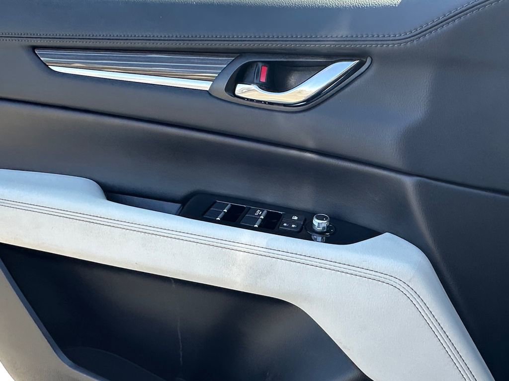 Used 2017 MAZDA CX-5 Grand Touring image 11