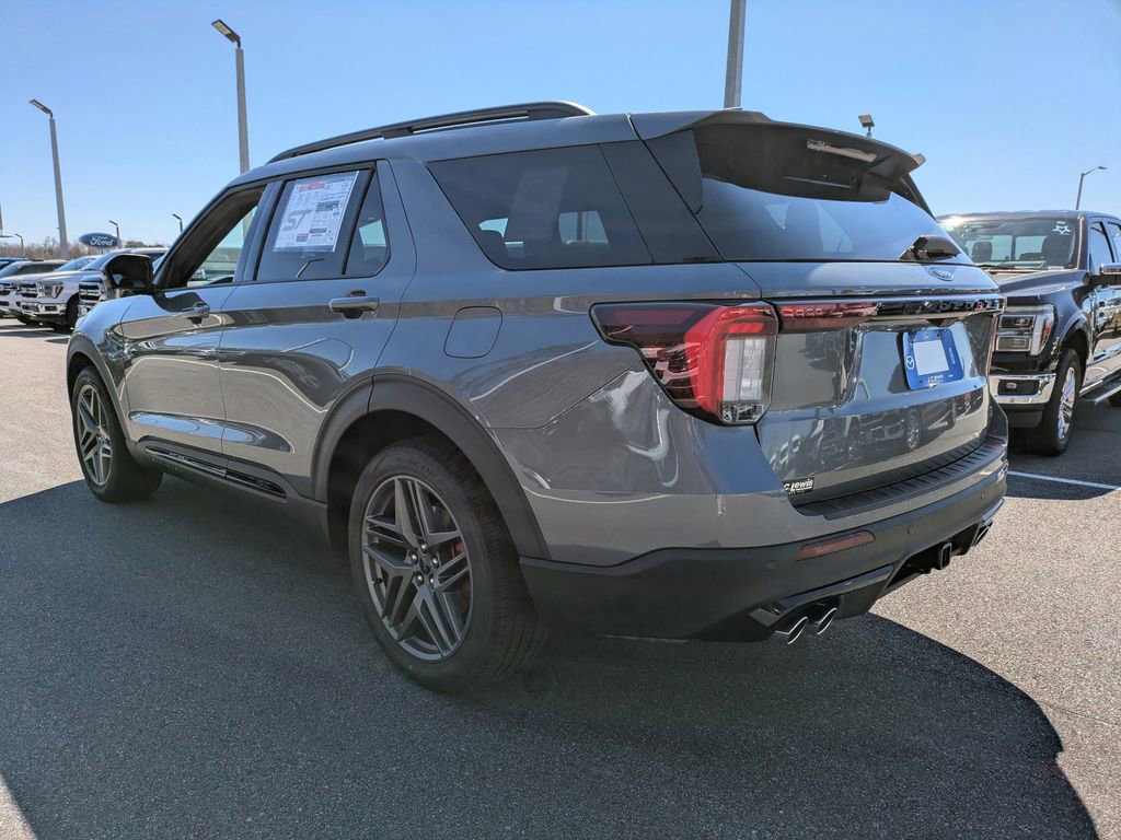 New 2026 Ford Explorer ST image 6