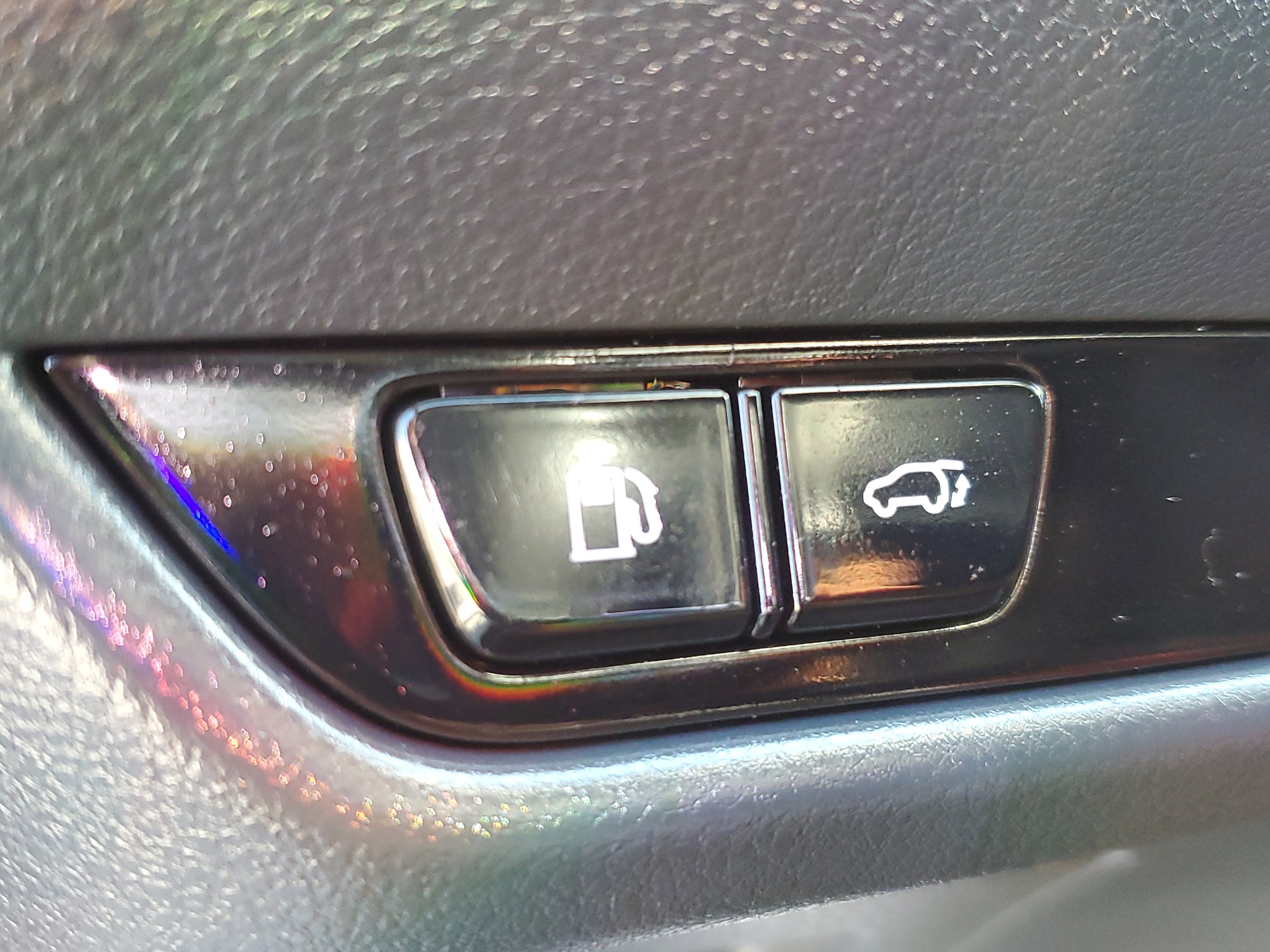 Used 2025 Lexus NX 250 FWD w/ Premium Package image 27