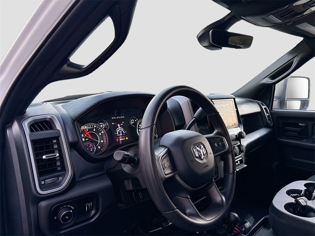 Used 2024 RAM 3500 Tradesman w/ Chrome Appearance Group image 9