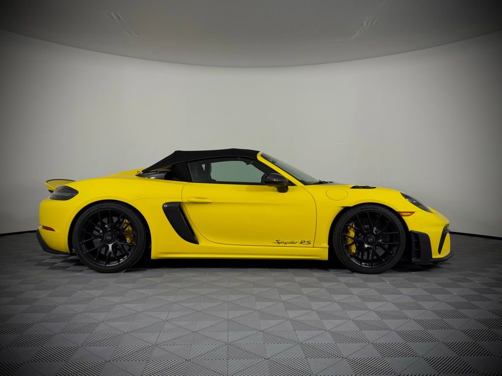 Certified 2024 Porsche 718 Boxster Spyder RS image 10