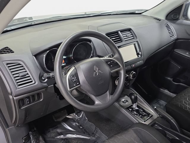 Used 2024 Mitsubishi Outlander Sport ES AWD/4WD image 16