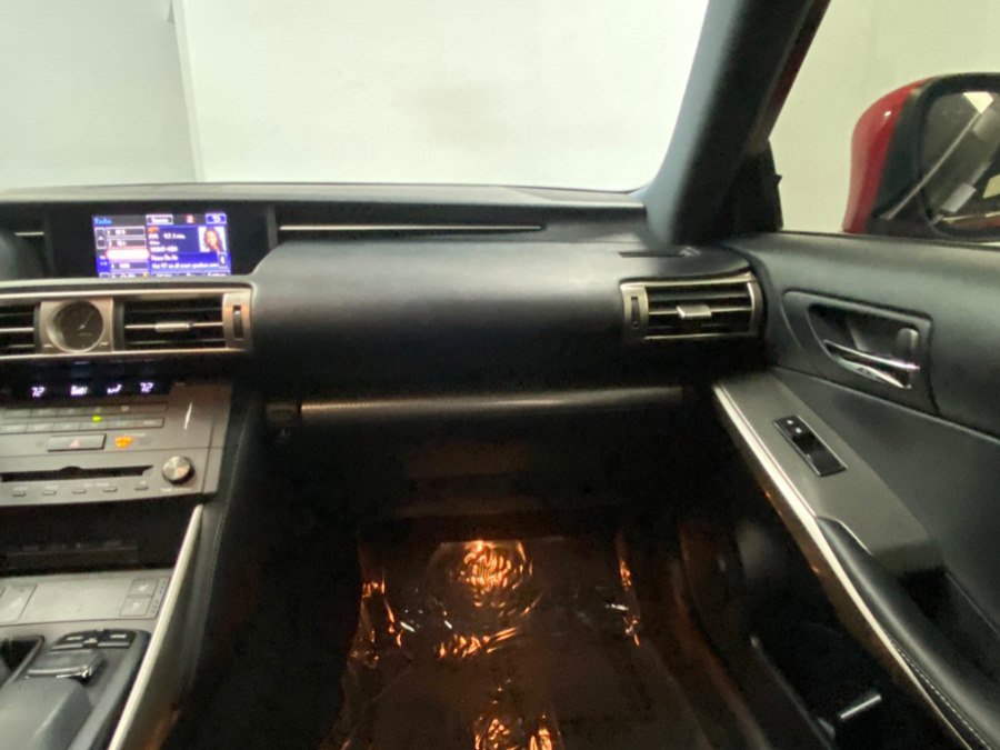 Used 2016 Lexus IS 350 AWD image 26