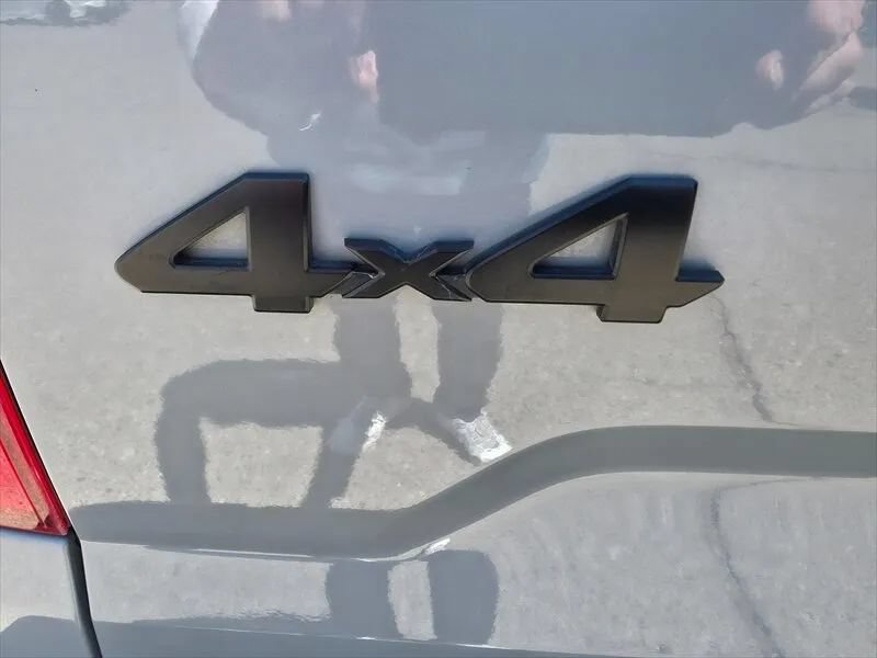 Used 2021 Toyota Tundra SR5 w/ Trail Edition AWD/4WD image 13