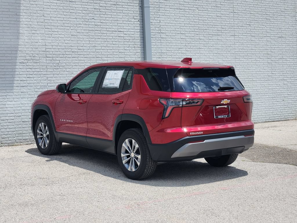 New 2026 Chevrolet Equinox LT w/ Convenience Package II FWD image 3