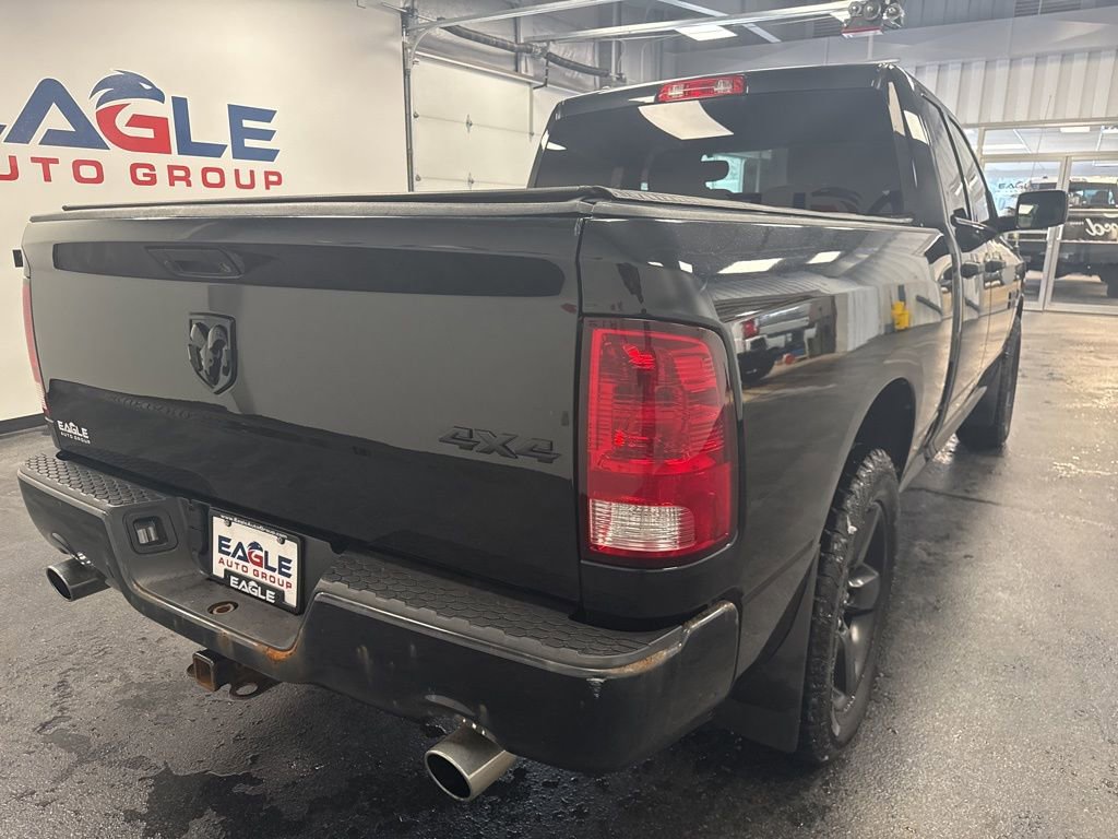 Used 2017 RAM 1500 Express w/ Black Ram 1500 Express Group image 9