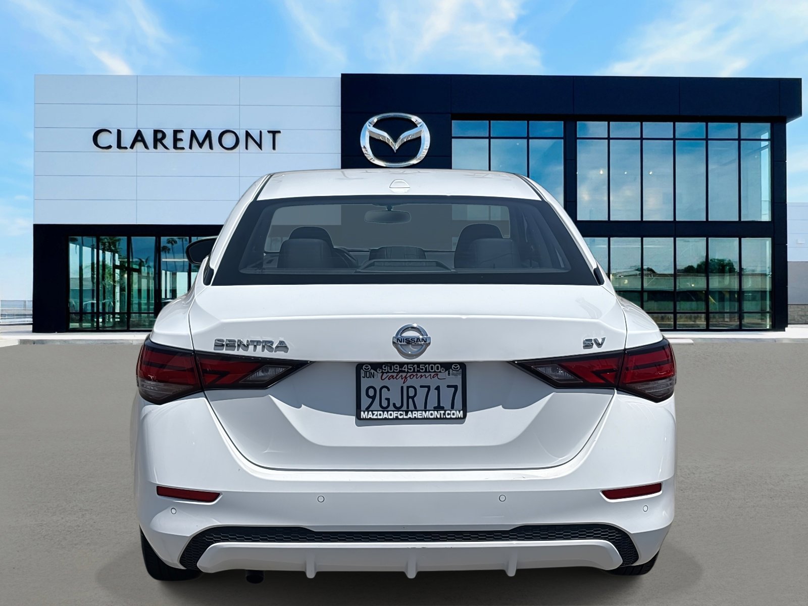 Used 2023 Nissan Sentra SV image 5