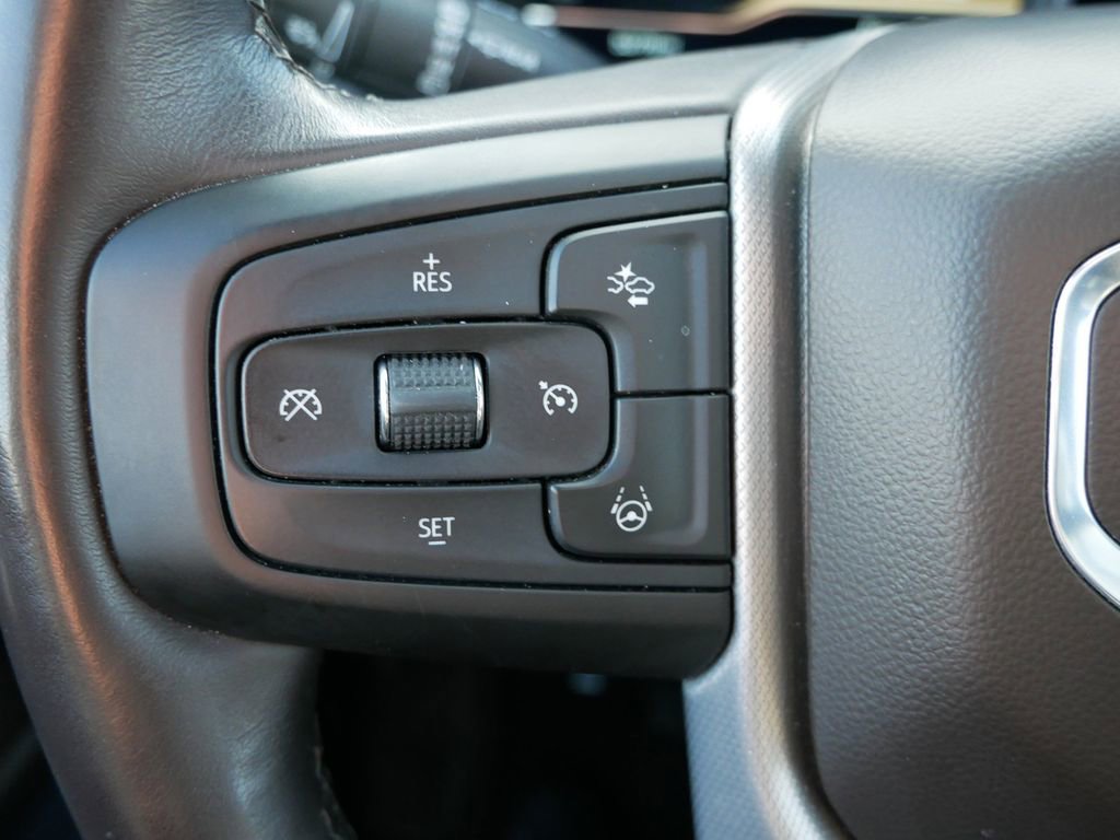 Used 2024 GMC Yukon Denali w/ Denali Reserve Package image 23