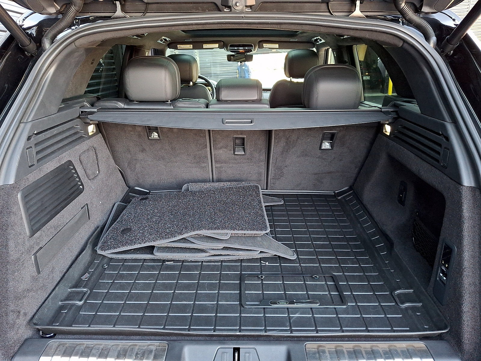 Used 2025 Land Rover Range Rover Sport Autobiography AWD/4WD image 30