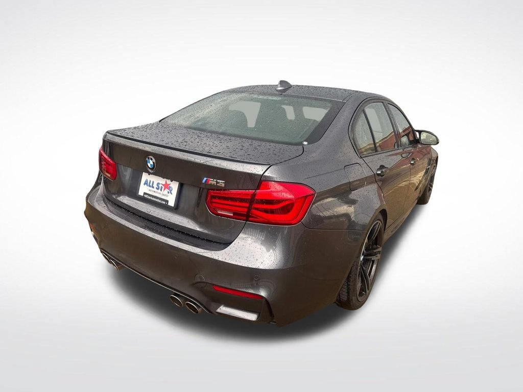 Used 2018 BMW M3 RWD image 9