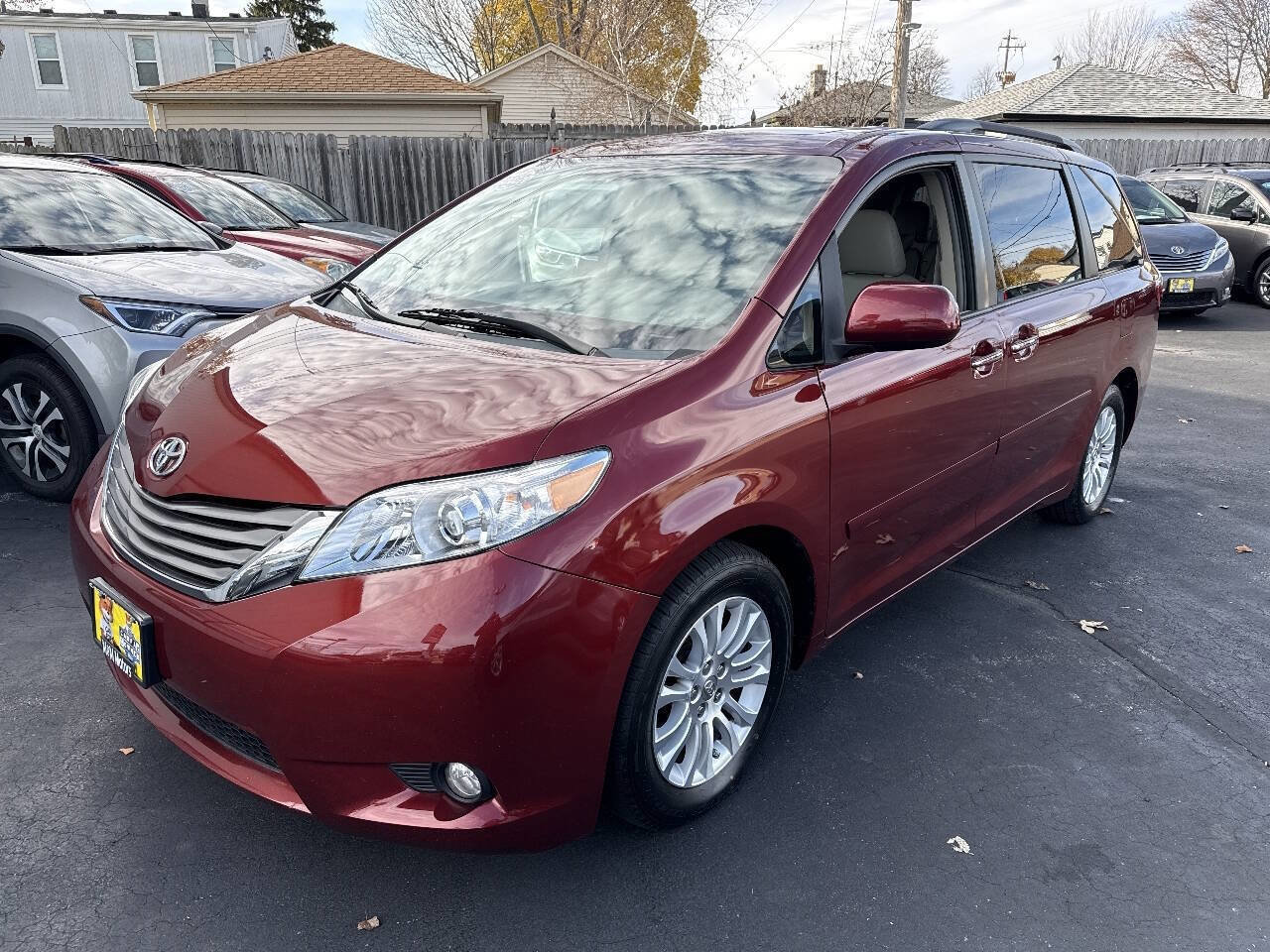 Used 2015 Toyota Sienna image 41