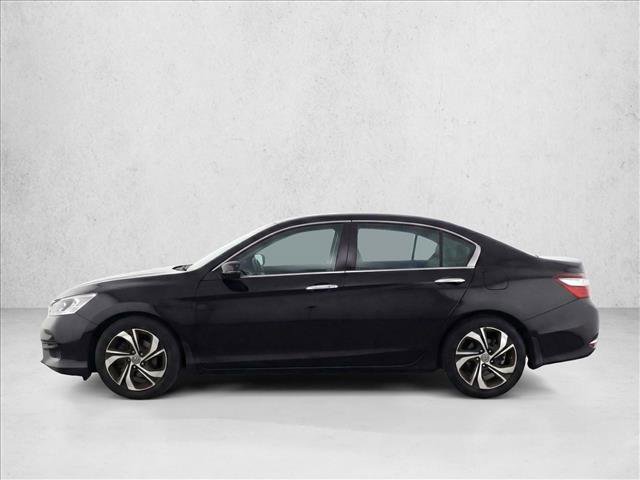 Used 2017 Honda Accord LX image 4