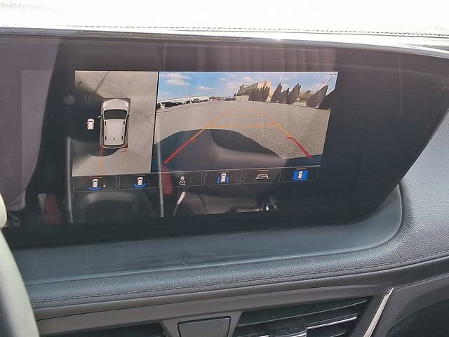 Used 2024 Buick Encore GX Avenir w/ Avenir Technology Package image 18
