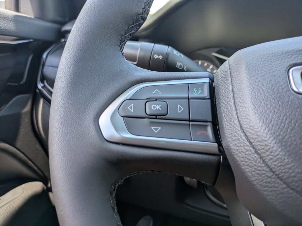 New 2026 Jeep Compass Latitude AWD/4WD image 27