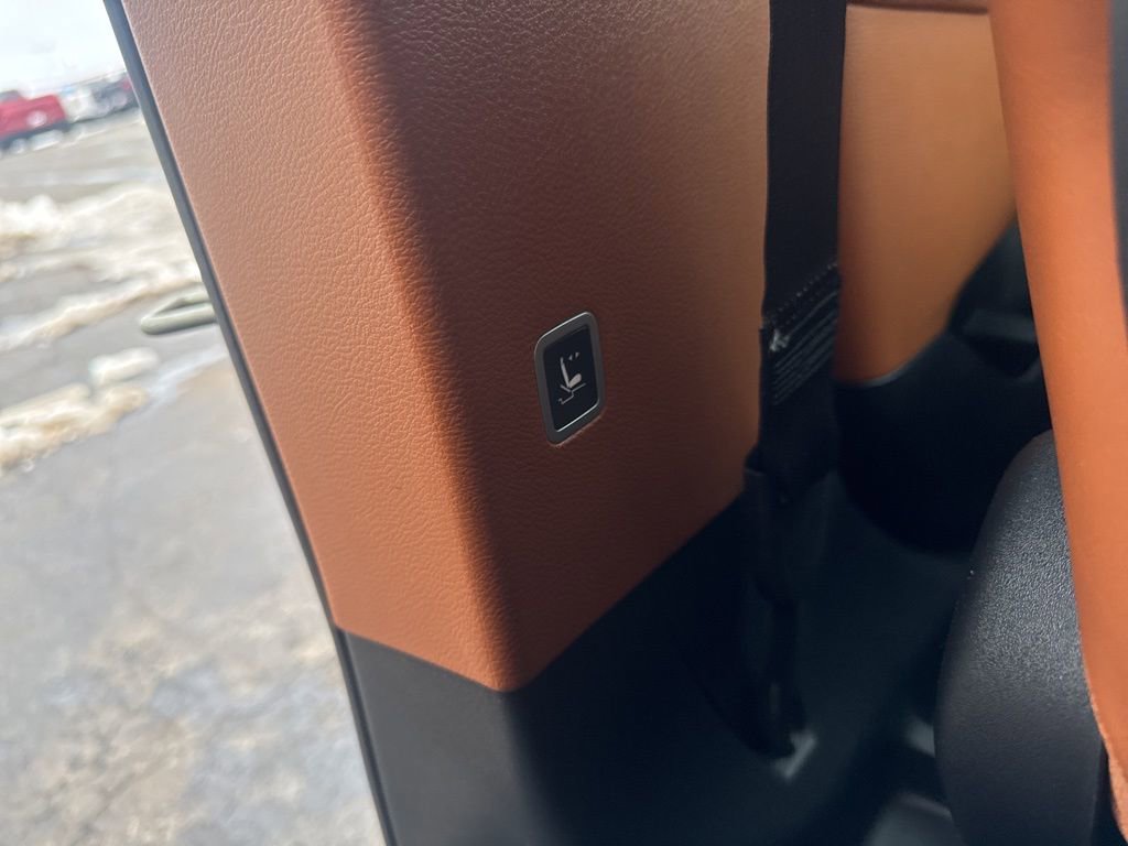 New 2026 Chrysler Pacifica Pinnacle FWD image 41