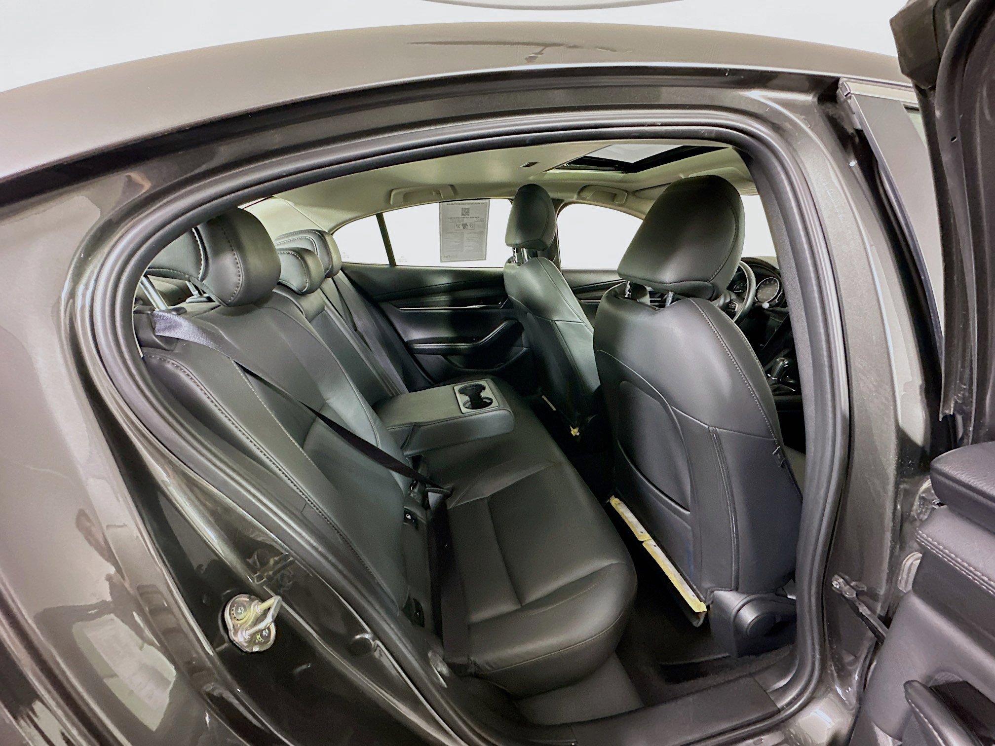 Used 2025 MAZDA MAZDA3 s image 30