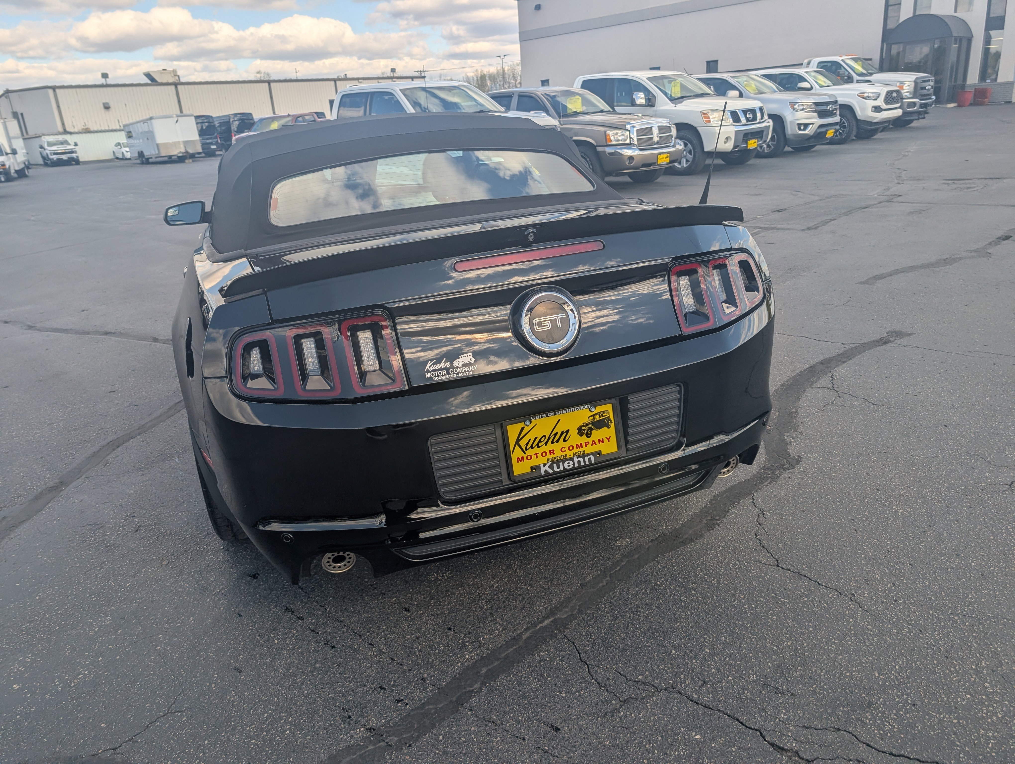 Used 2013 Ford Mustang GT Premium w/ Electronics Pkg RWD image 7