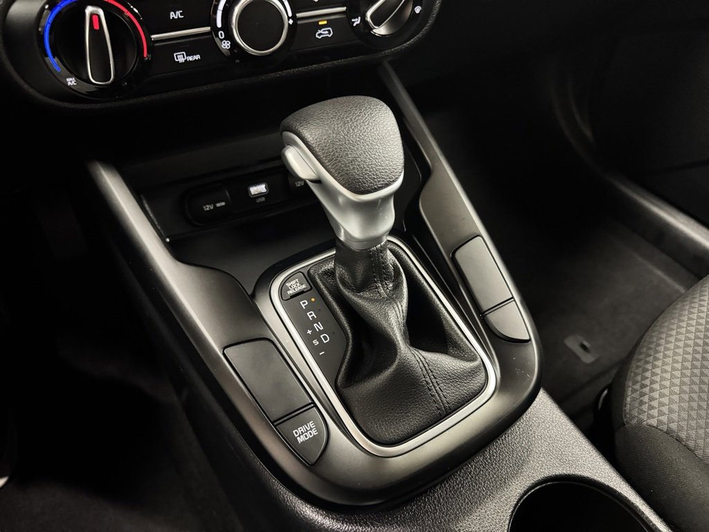 Used 2025 Kia Soul LX w/ LX Technology Package image 24