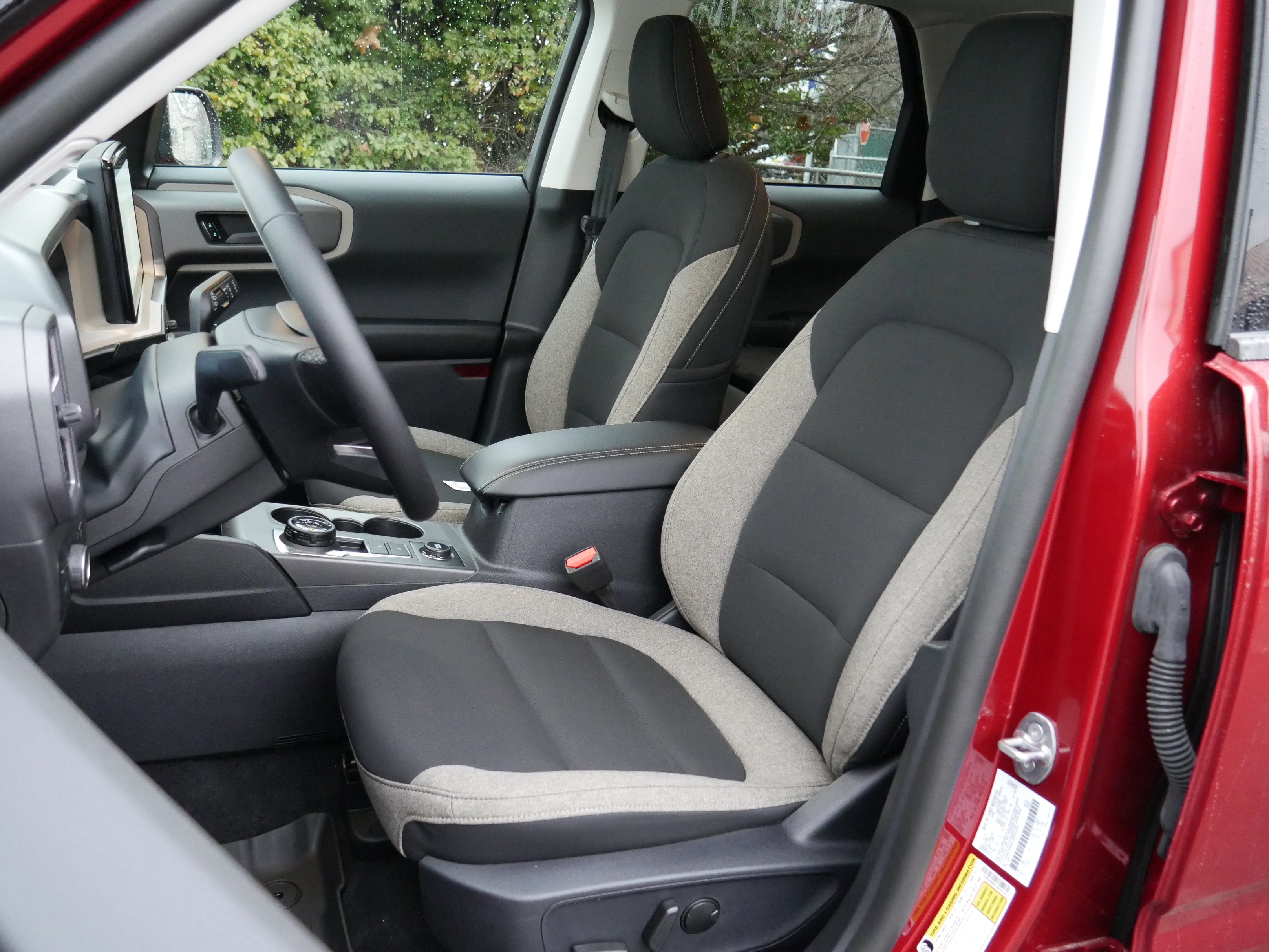 Certified 2025 Ford Bronco Sport Big Bend w/ Convenience Package image 32