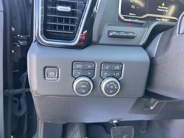 Used 2025 GMC Sierra 2500 Denali w/ Technology Package image 18