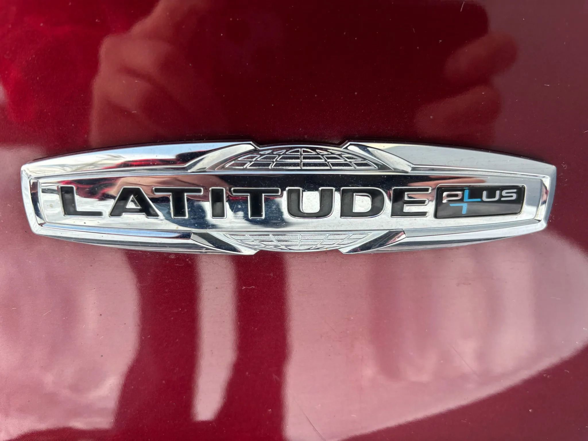 Used 2020 Jeep Cherokee Latitude Plus image 13