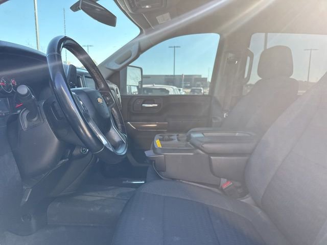 Used 2023 Chevrolet Silverado 2500 LT w/ Convenience Package image 8