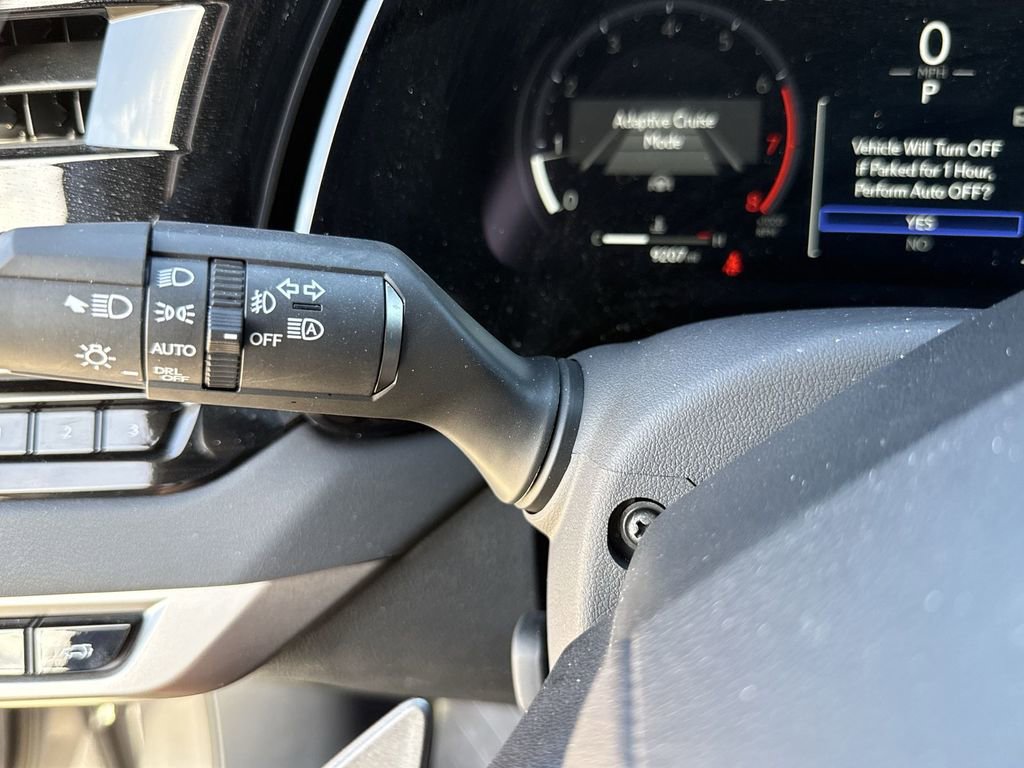 Used 2025 Lexus RX 350 Premium w/ Accessory Package (Z1) image 28