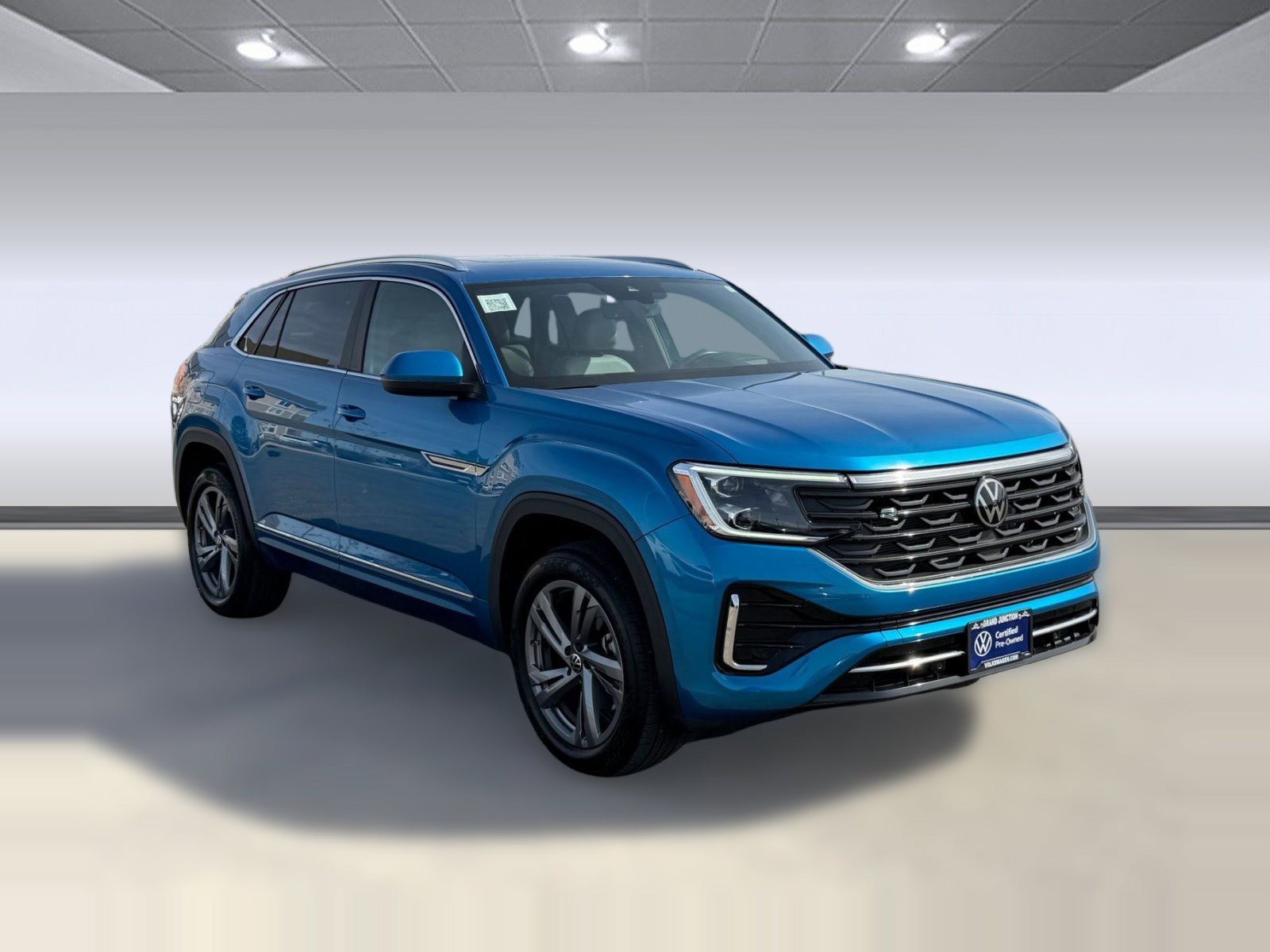 Certified 2024 Volkswagen Atlas Cross Sport SEL R-Line image 7